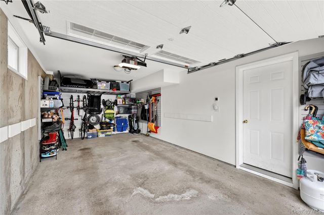 228 Sarles Lane, Pleasantville, NY 10570