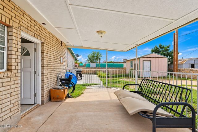 7088 Yvonne Court, El Paso, TX 79915