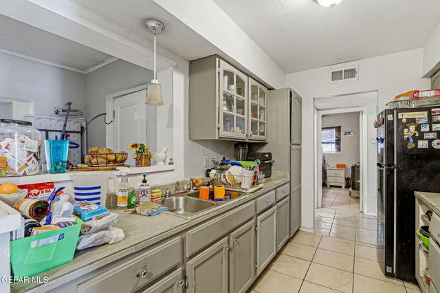 7088 Yvonne Court, El Paso, TX 79915