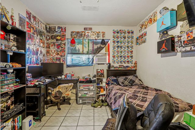 7088 Yvonne Court, El Paso, TX 79915