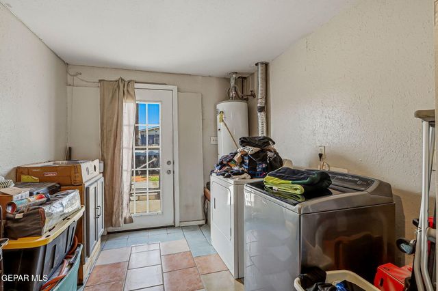 7088 Yvonne Court, El Paso, TX 79915