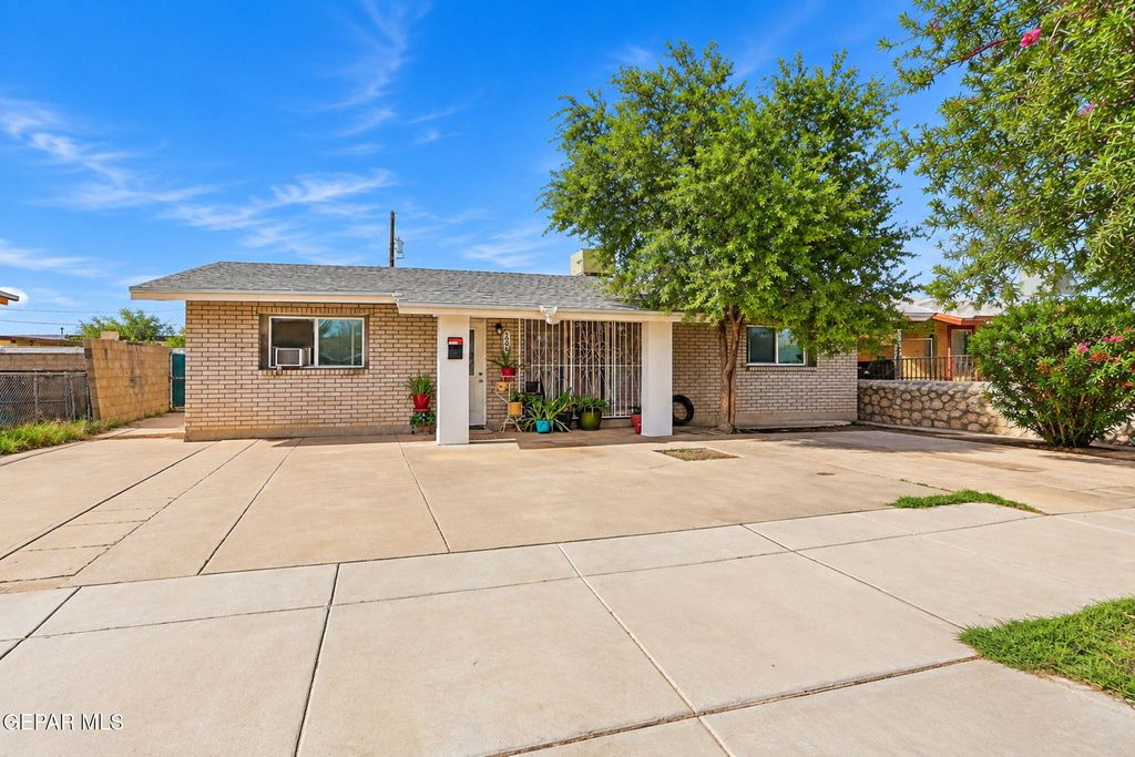 7088 Yvonne Court, El Paso, TX 79915