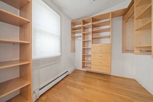 73 Hawthorne St, Boston, MA 02131