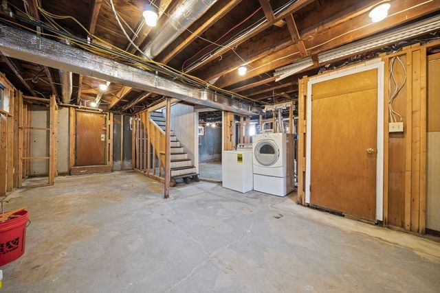 73 Hawthorne St, Boston, MA 02131