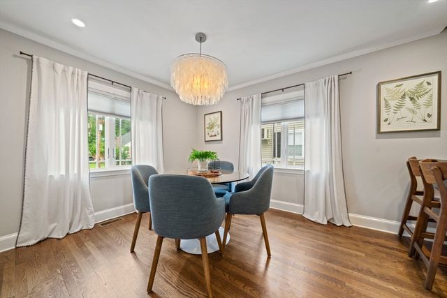 73 Hawthorne St, Boston, MA 02131