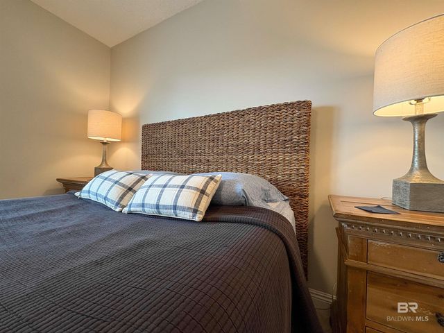 1904 W Beach Boulevard 303, Gulf Shores, AL 36542