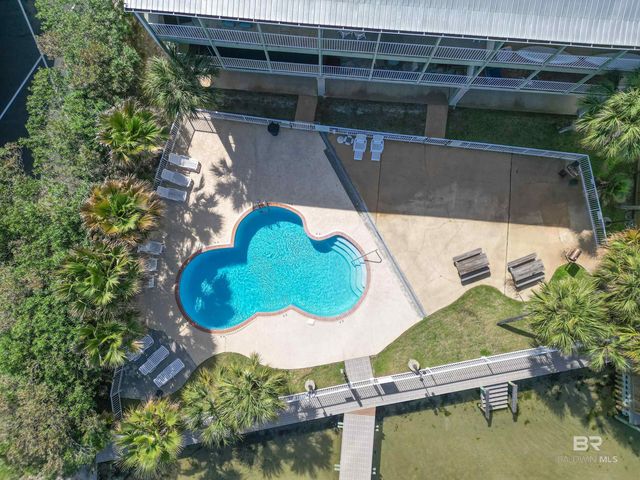 1904 W Beach Boulevard 303, Gulf Shores, AL 36542