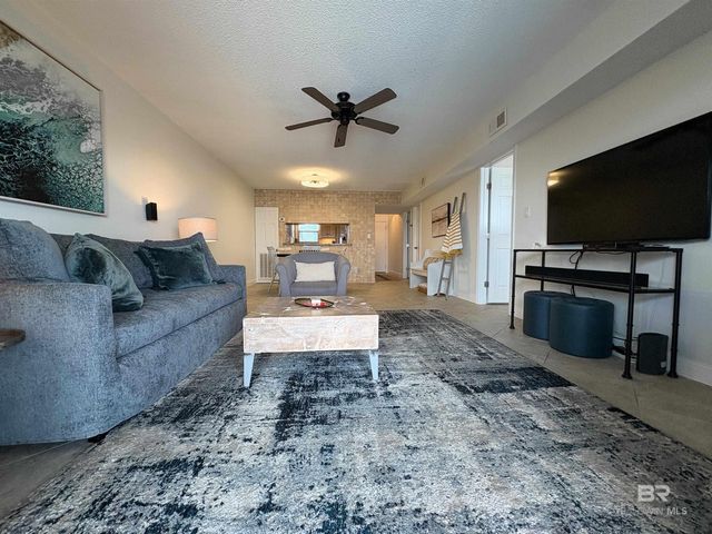 1904 W Beach Boulevard 303, Gulf Shores, AL 36542