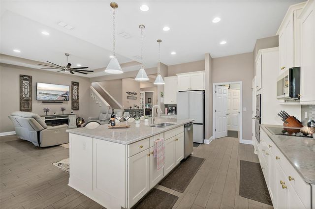 210 ASHFORD LAKES CIRCLE, Ormond Beach, FL 32174