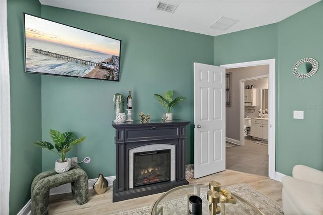 210 ASHFORD LAKES CIRCLE, Ormond Beach, FL 32174