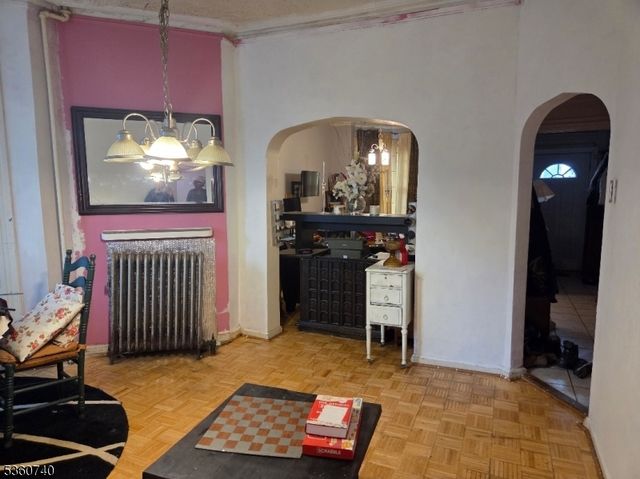 255 Arlington Ave, Jersey City, NJ 07305