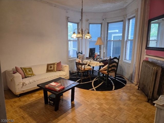 255 Arlington Ave, Jersey City, NJ 07305