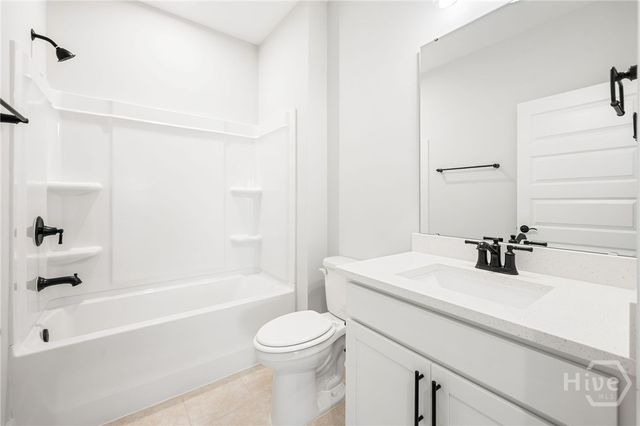 63 Chatham Lane, Richmond Hill, GA 31324