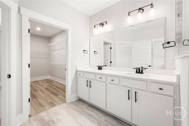 63 Chatham Lane, Richmond Hill, GA 31324