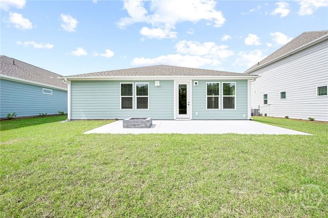 63 Chatham Lane, Richmond Hill, GA 31324
