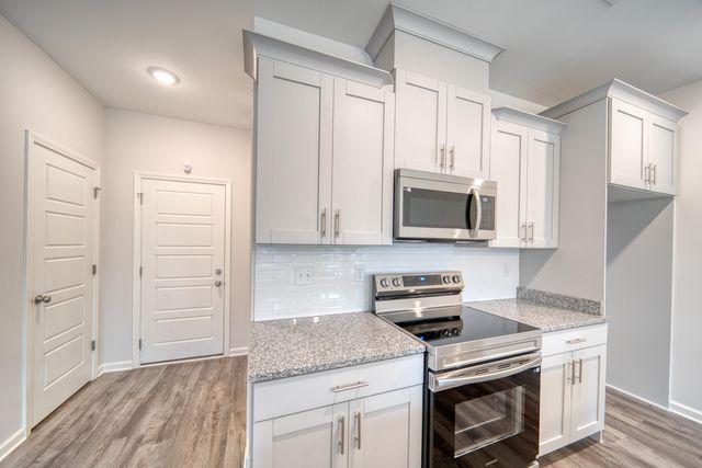 236 E WASHINGTON AVE, Covington, TN 38019