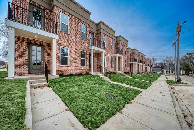 236 E WASHINGTON AVE, Covington, TN 38019