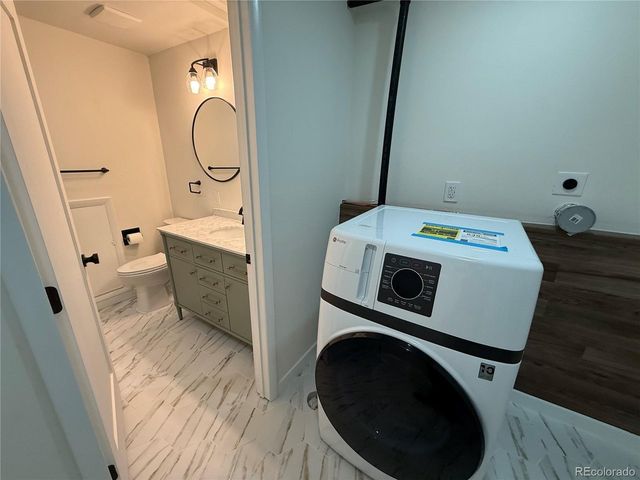 1820 Lyonesse St, Lafayette, CO 80026