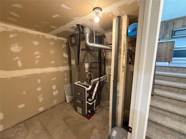 1820 Lyonesse St, Lafayette, CO 80026