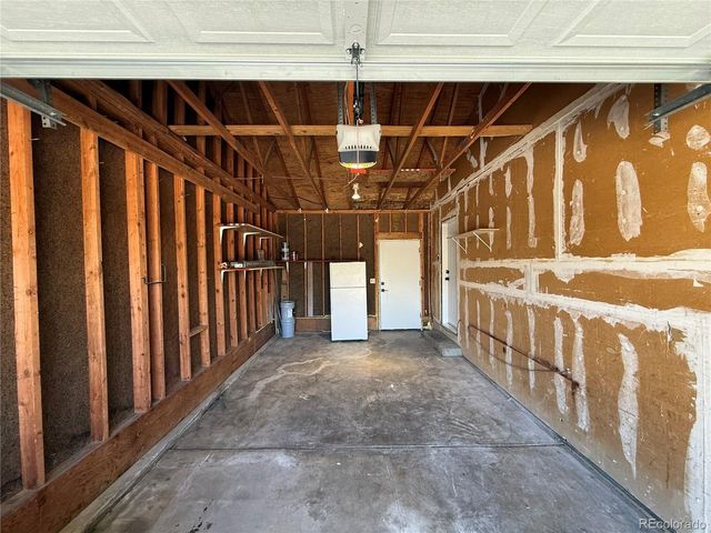 1820 Lyonesse St, Lafayette, CO 80026