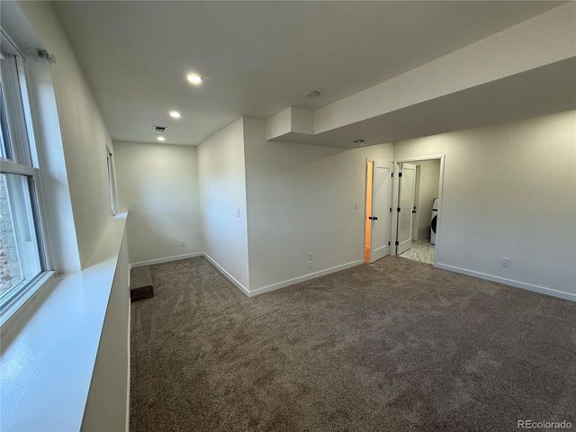 1820 Lyonesse St, Lafayette, CO 80026