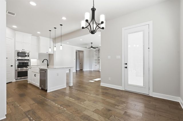 287 Paluxy Street, Burleson, TX 76028