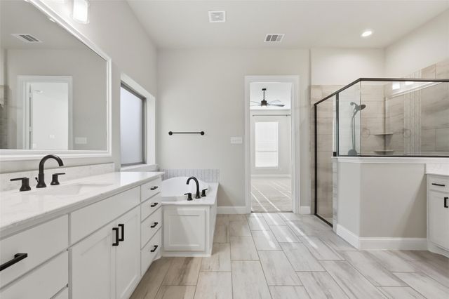 287 Paluxy Street, Burleson, TX 76028