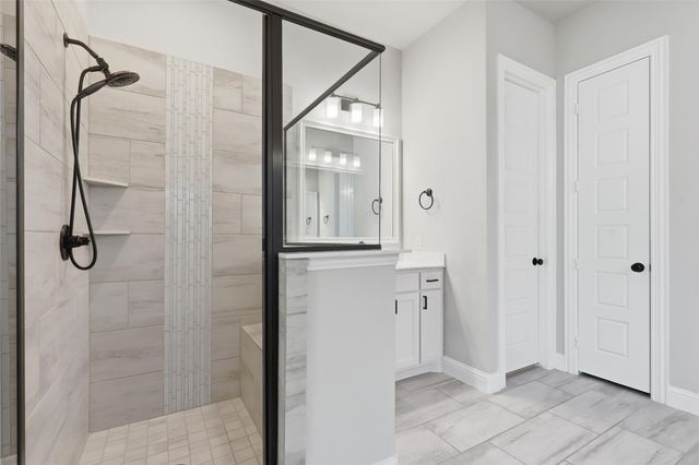 287 Paluxy Street, Burleson, TX 76028