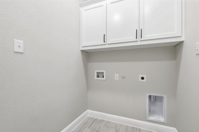 287 Paluxy Street, Burleson, TX 76028