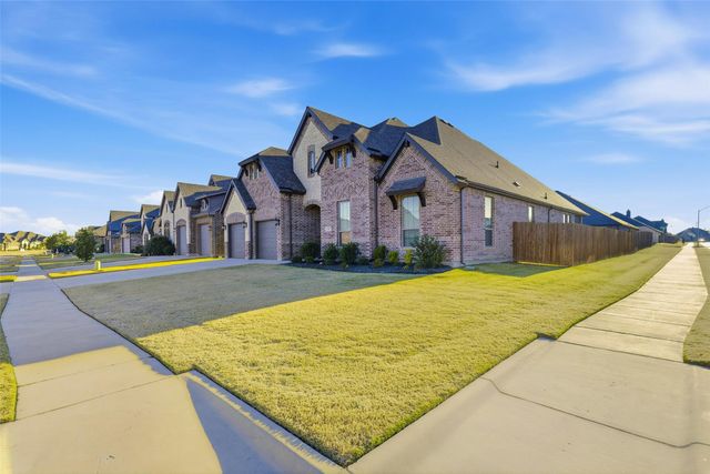 287 Paluxy Street, Burleson, TX 76028