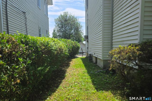 118 Halstead Avenue, Greenwich, CT 06831