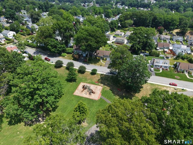 118 Halstead Avenue, Greenwich, CT 06831