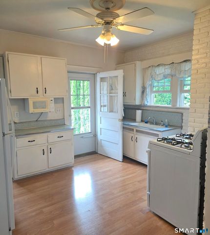 118 Halstead Avenue, Greenwich, CT 06831