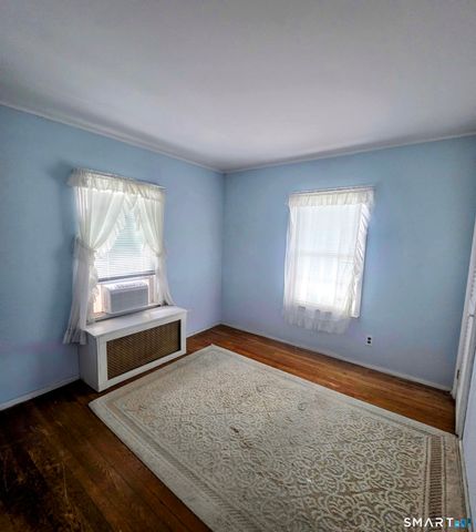 118 Halstead Avenue, Greenwich, CT 06831