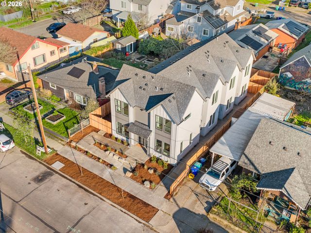 9562 N Buchanan Ave, Portland, OR 97203