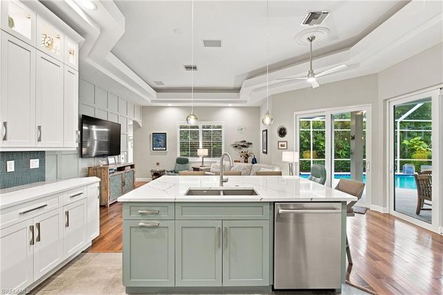 2160 Harlans RUN, Naples, FL 34105