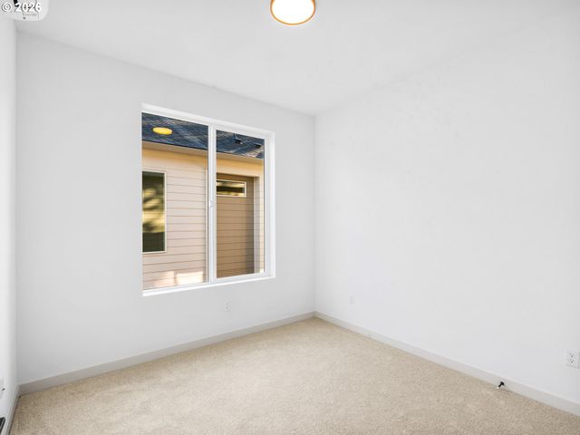 7468 Se Tolman St, Portland, OR 97206