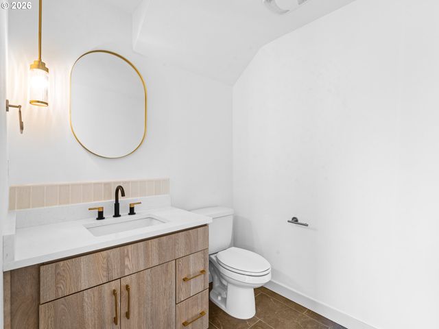 7468 Se Tolman St, Portland, OR 97206