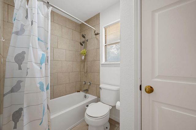 18001 Dansworth DR, Pflugerville, TX 78660