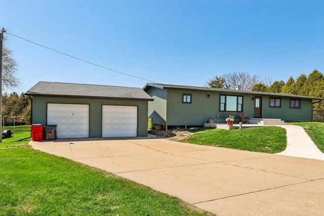 N6297 Christberg ROAD, Johnson Creek, WI 53038
