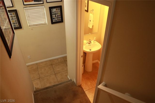 2851 Rough Green Street, Las Vegas, NV 89117