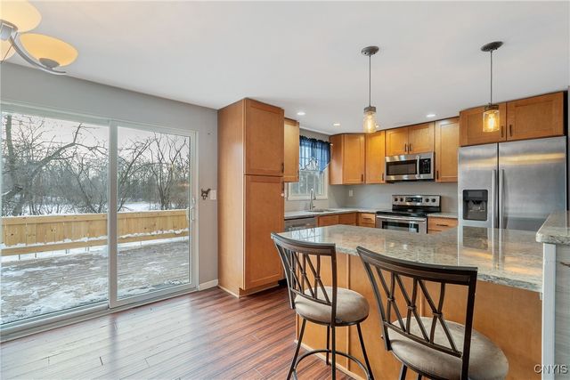 142 Dorando, Salina, NY 13090