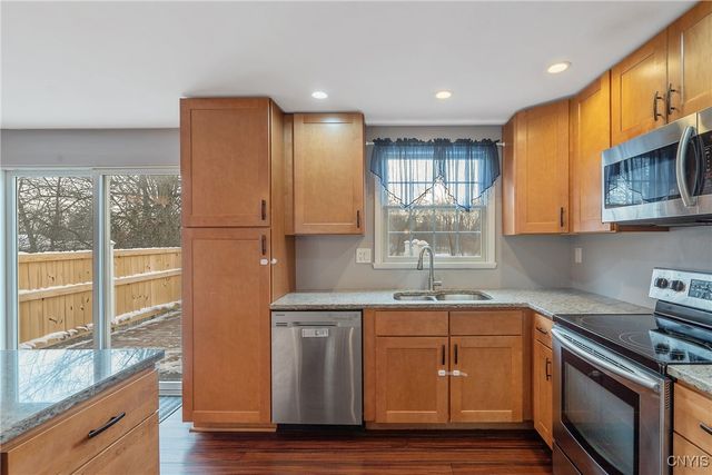 142 Dorando, Salina, NY 13090