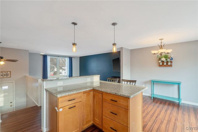 142 Dorando, Salina, NY 13090