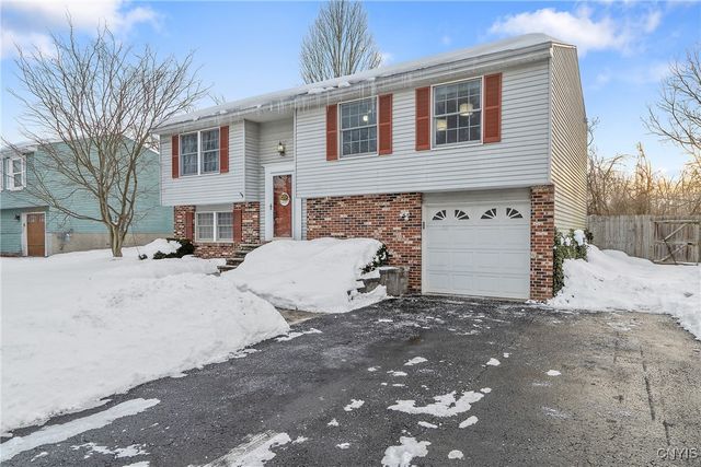 142 Dorando, Salina, NY 13090