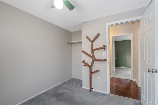 142 Dorando, Salina, NY 13090