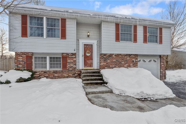 142 Dorando, Salina, NY 13090