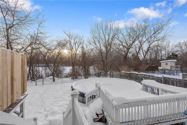 142 Dorando, Salina, NY 13090