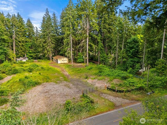 2774 Marine Drive, Bremerton, WA 98312