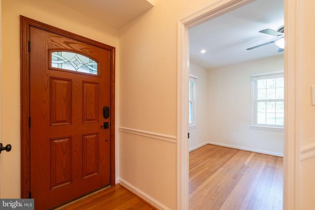 9300 ALLWOOD CT, Alexandria, VA 22309
